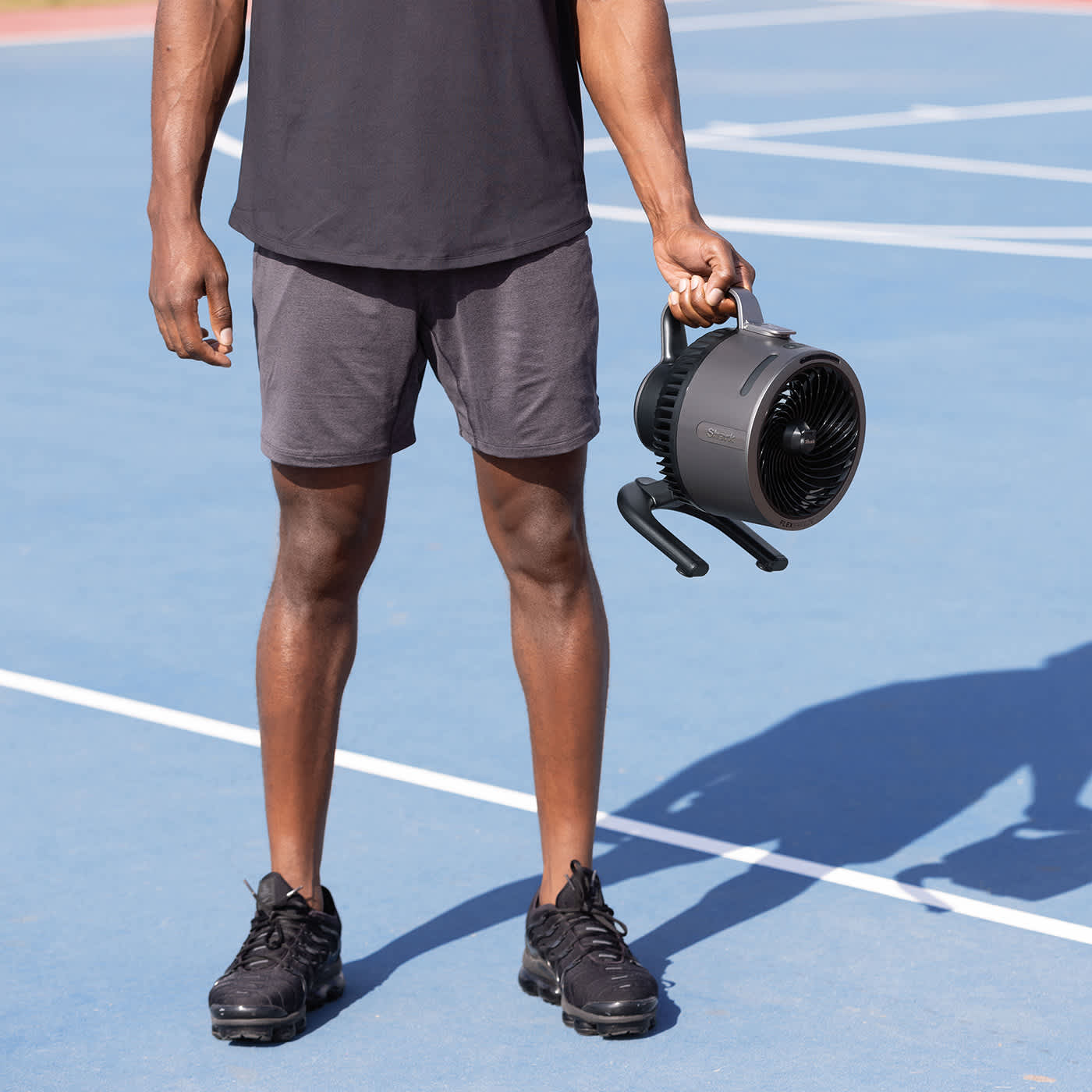 Carry the FlexBreeze HydroGo outdoors